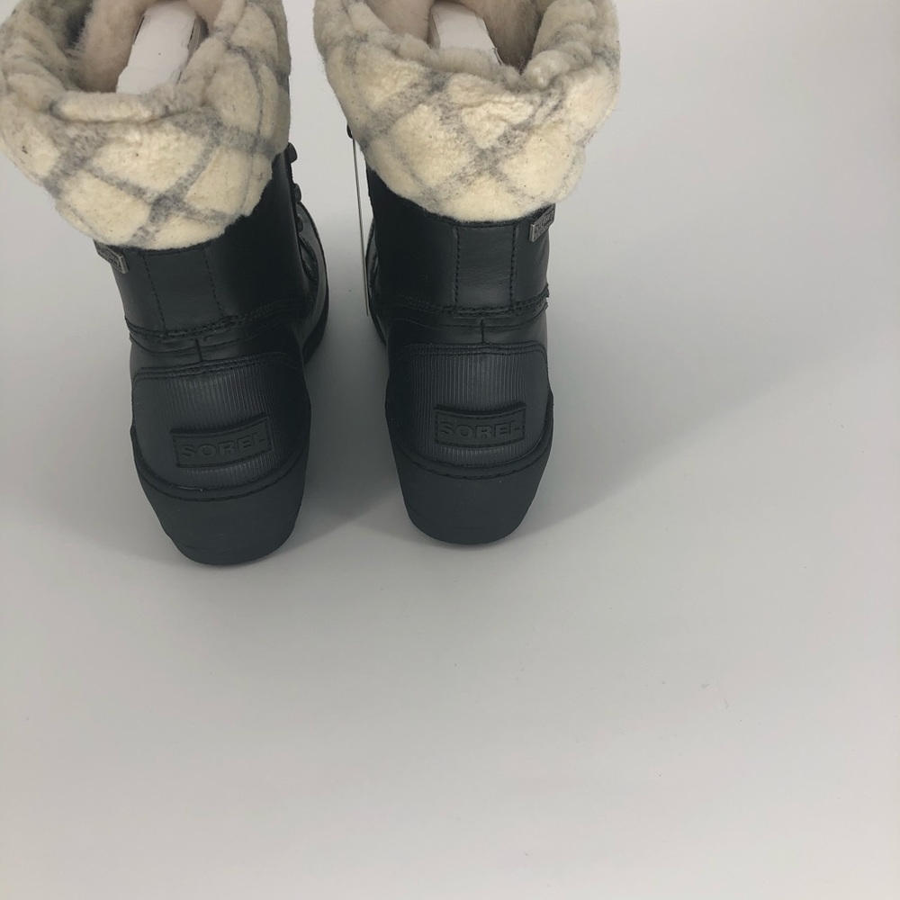 NIB SOREL WHISTLER MID BOOT - Picture 9 of 10